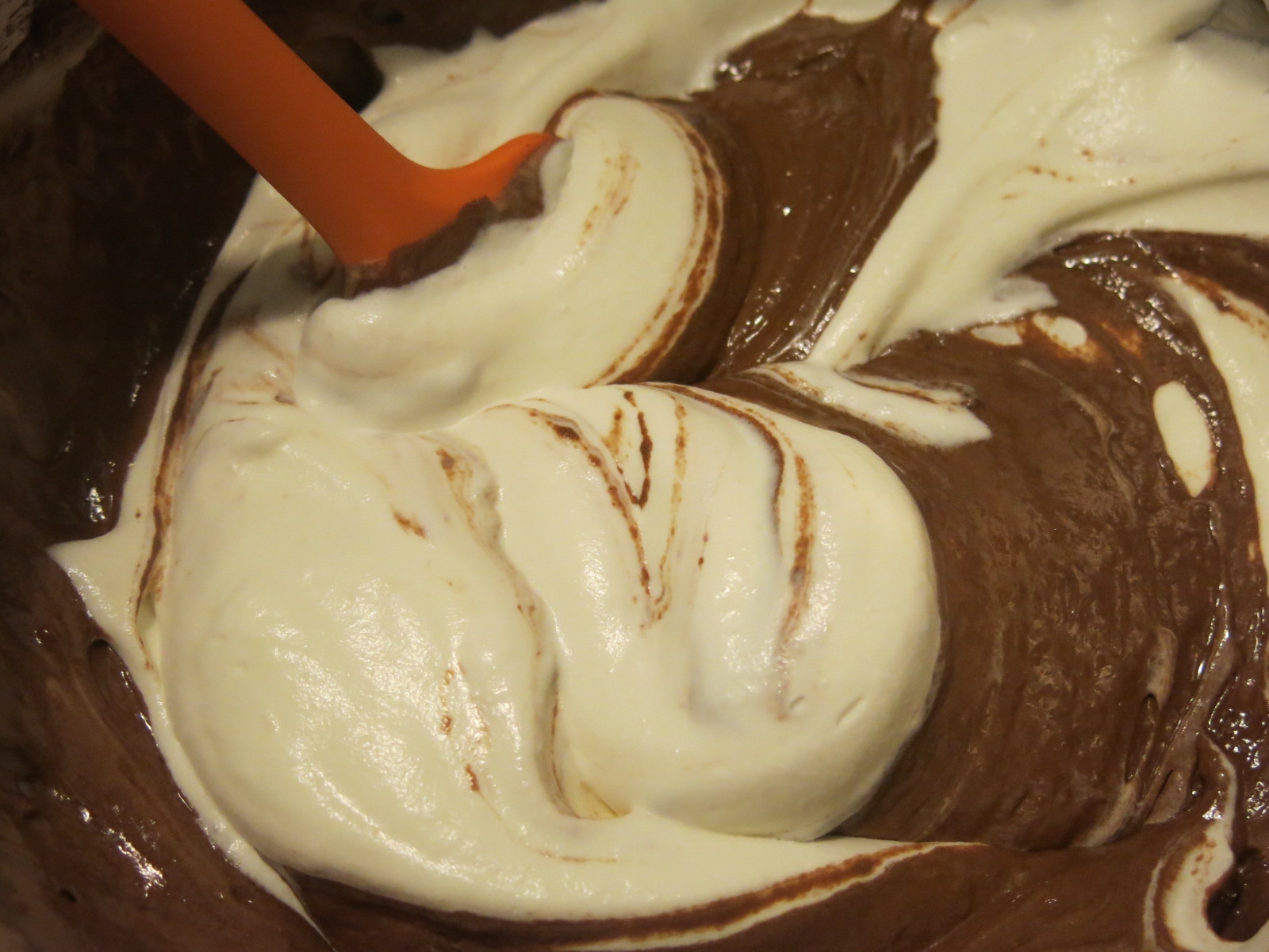 Mousse au chocolat à base de « Pâte à bombe »